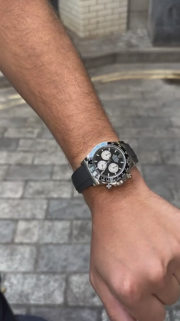 Men's Rolex Daytona Chronograph Watch – White Gold & Black Dial